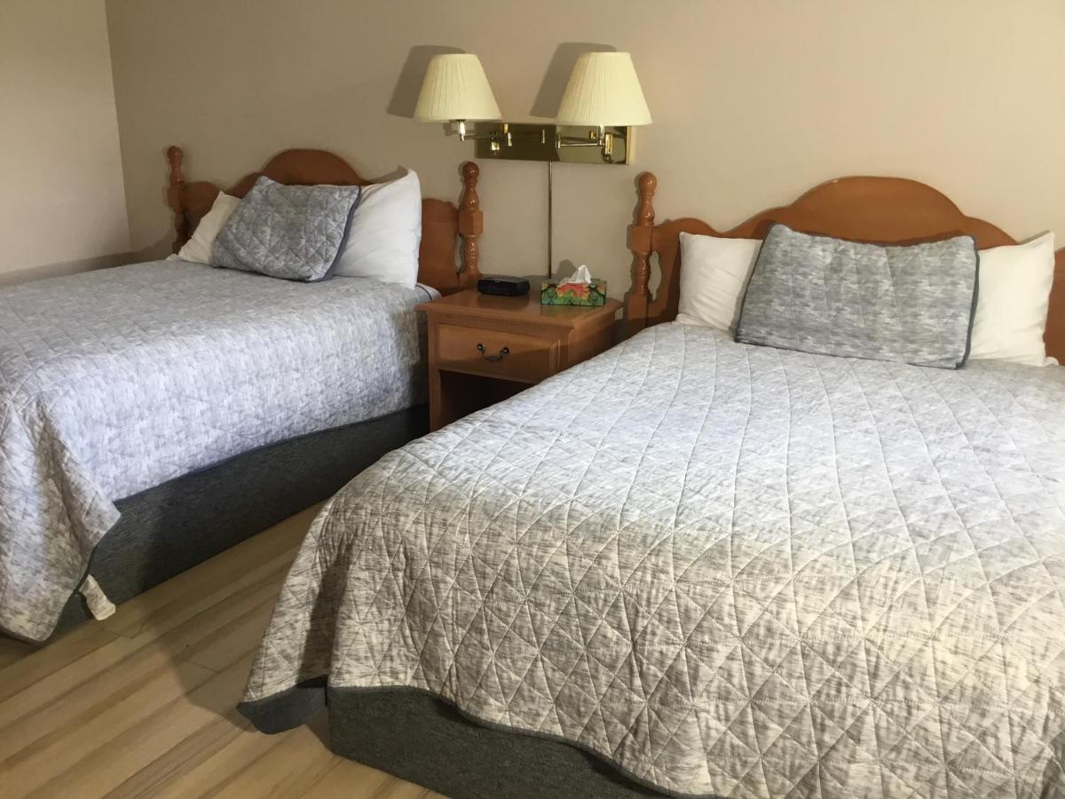 La Roma Motel Edmundston Dış mekan fotoğraf