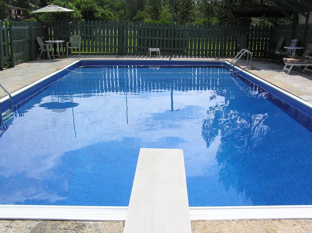 La Roma Motel Edmundston Dış mekan fotoğraf