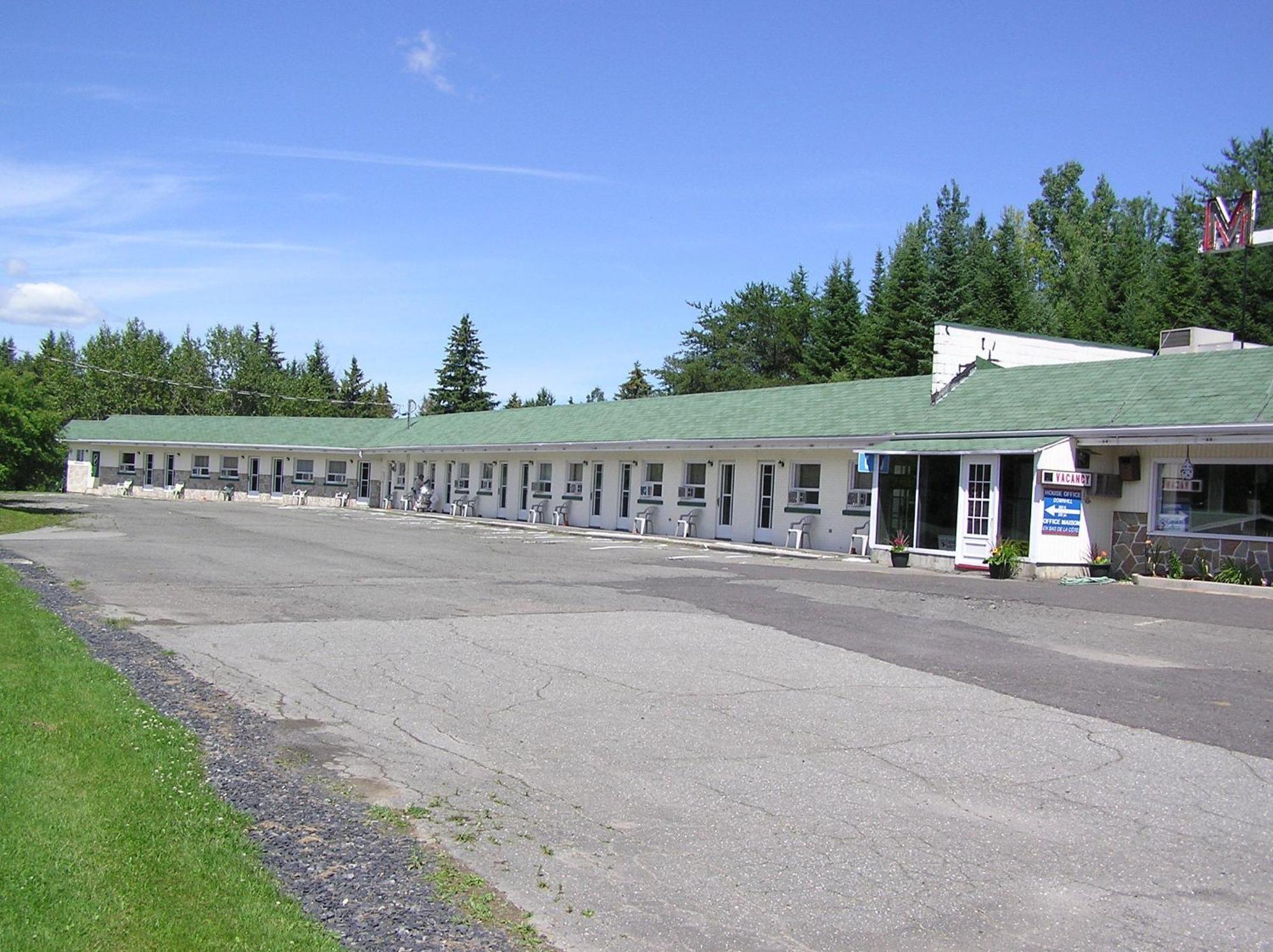 La Roma Motel Edmundston Dış mekan fotoğraf
