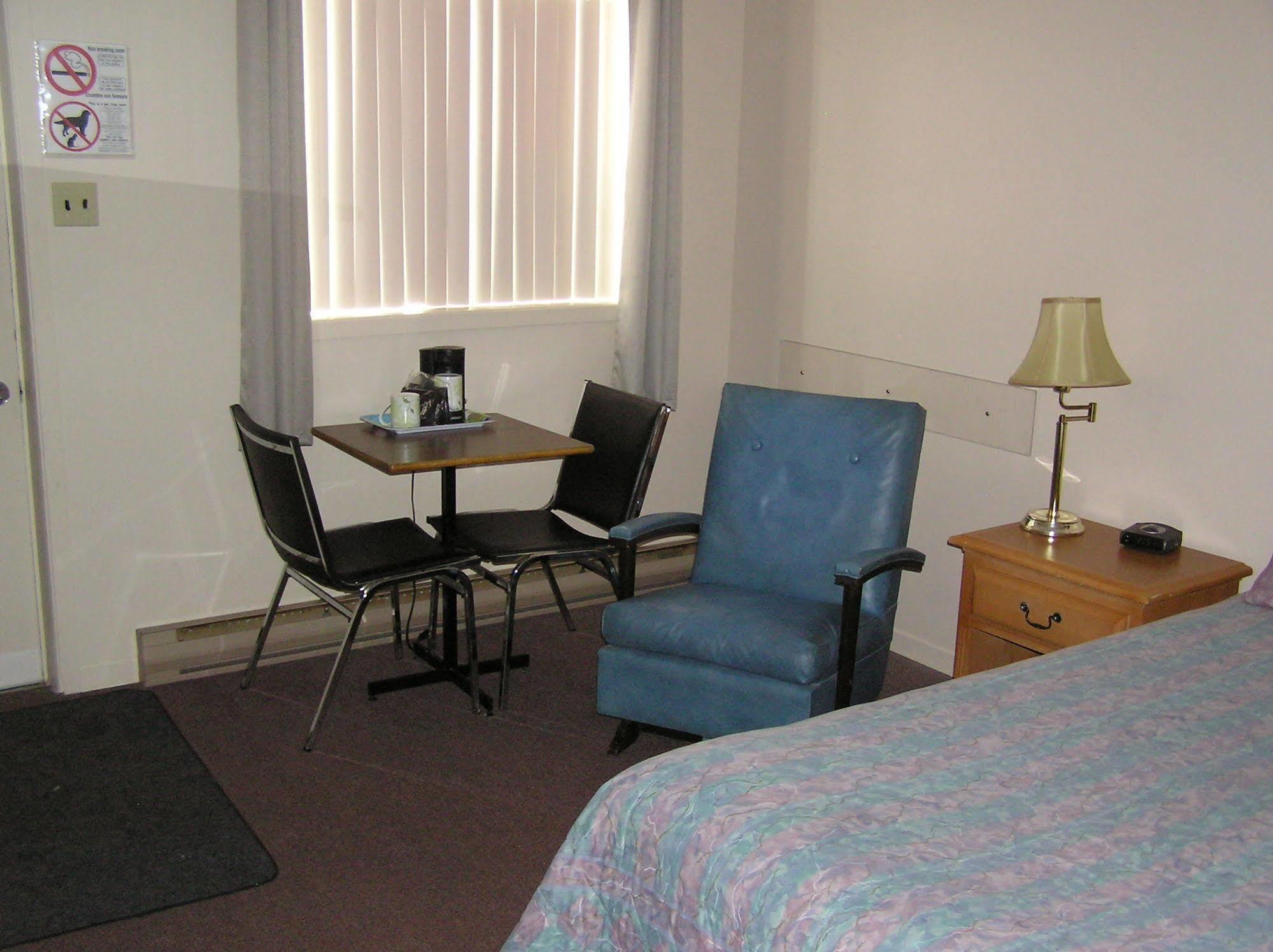 La Roma Motel Edmundston Dış mekan fotoğraf